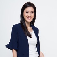 Brand Cardinal Femme menyediakan pilihan blazer menarik dengan detail ruffle di bagian lengannya. Item ini sedang diskon dari Rp 529 ribu menjadi Rp 189 ribu. Foto: Matahari Mall