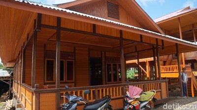 Foto: Melihat Uniknya Rumah Panggung Manado