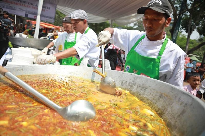 Fery Farhati masak sayur babanci