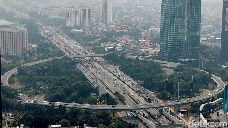 BMKG Keluarkan Peringatan Dini Kekeringan untuk Jakarta dan Banten BMKG Keluarkan Peringatan Dini Kekeringan untuk Jakarta dan Banten