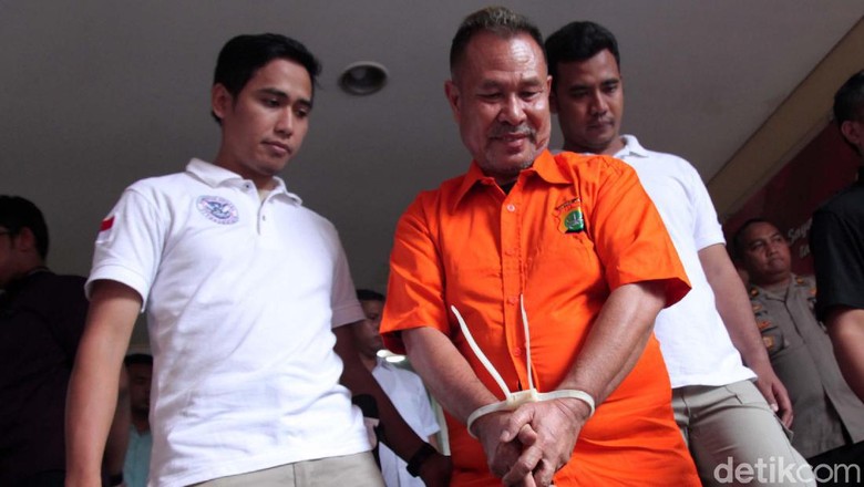 Bima, Penipu Calon PNS Raup Rp 5,7 M dari Puluhan Korban Bima, Penipu Calon PNS Raup Rp 5,7 M dari Puluhan Korban