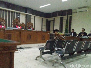 Kasus Suap Hakim, Bupati Jepara Dituntut 4 Tahun Bui