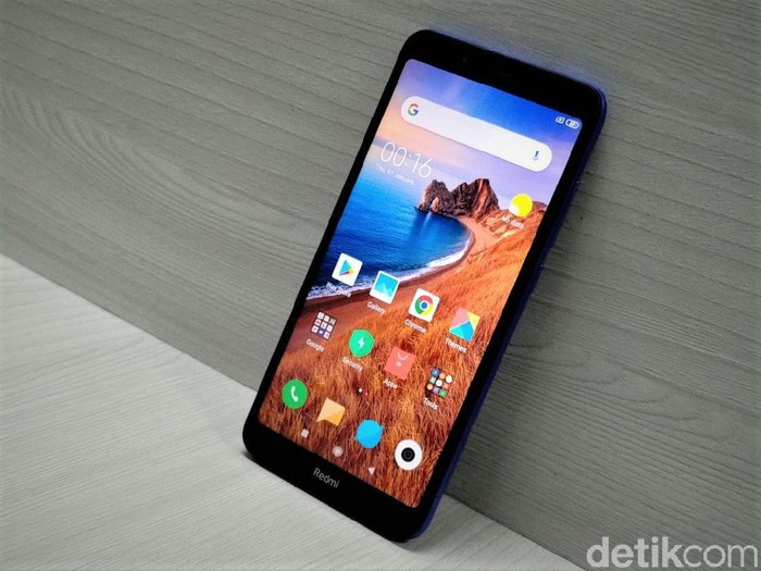Xiaomi Redmi 7A. Foto: Adi Fida Rahman Xiaomi Redmi 7A. Foto: Adi Fida Rahman