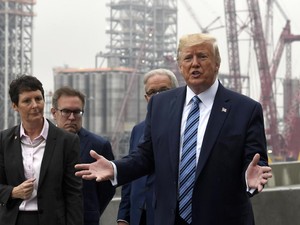 DPR AS Gulirkan Penyelidikan Pemakzulan, Ini Tanggapan Trump