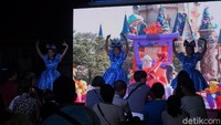 Pengunjung juga disuguhi beberapa atraksi dan pertunjukan dari pihak pengelola (Shinta/detikcom)