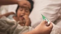 Bagaimana Mengatasi Demam Jika Anak Susah Minum Obat Dok?