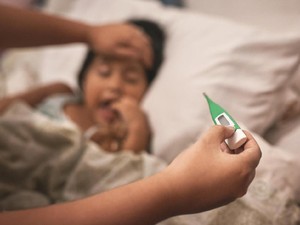 Sakit Demam Misterius Renggut Nyawa Anak-anak di India