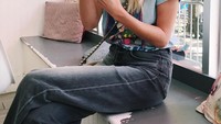 Beda lagi kalau pendiri pasar mode online Foray ini main ke New York. Ia mencicip Cookie Dough yang sempat hits beberapa waktu lalu. Foto: Instagram kaitlynn
