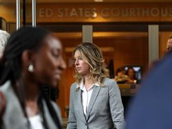 Elizabeth Holmes Dulu Sepanggung Jack Ma, Kini Terancam Penjara