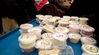 Ini Rekor MURI Baru, Makan Es Krim Ubi Jalar Terbanyak