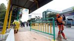 Halte Jembatan Merah di Tebet Dipercantik