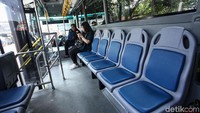 Ditambahkan dua rute baru diharapkan memudahkan masyarakat dalam menikmati sarana transportasi umum, serta mendorong masyarakat beralih untuk menggunakan transportasi massal.
