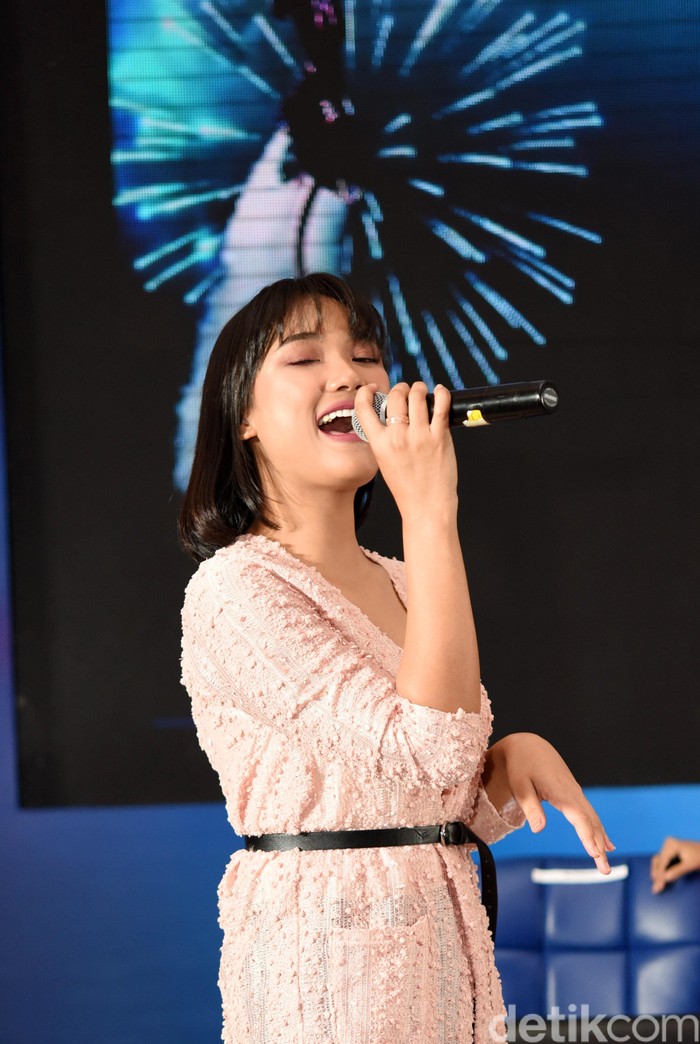 Marion Jola Marion Jola saat ditemui kawasan Kebon Jeruk.