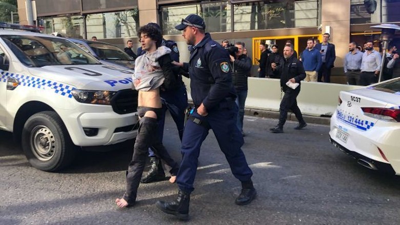 Polisi Sebut Penusukan di Sydney Sejauh Ini Bukan Terorisme Polisi Sebut Penusukan di Sydney Sejauh Ini Bukan Terorisme