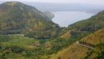 Indah! Jalan Lingkar Samosir 145 Km Meliuk di Antara Bukit