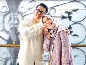 Selamat! Fitri Tropica Lahirkan Anak Perempuan