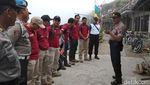 Puluhan Relawan Dikerahkan Padamkan Api di Lereng Gunung Sumbing