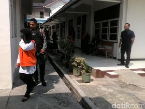 Kenalan di Bus, Asmara Bu Dosen dan Anggota DPRD Sragen Berujung Maut