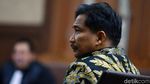 Senyum Bowo Sidik Saat Jalani Sidang Dakwaan Suap dan Gratifikasi