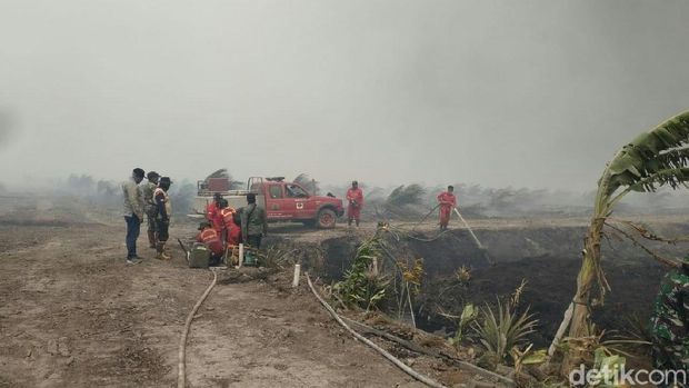 Asap Tebal Selimuti 60 Hektare Lahan Gambut Terbakar di Muba Sumsel