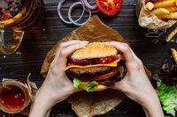 Resto Ini Siap Bayar Nisan Bagi Pengunjung yang Tewas Saat Tantangan Burger