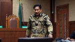 Senyum Bowo Sidik Saat Jalani Sidang Dakwaan Suap dan Gratifikasi