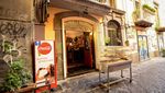 Mencicipi Pizza Klasik di Gerai Pizza Pertama Dunia yang Ada Sejak 1738