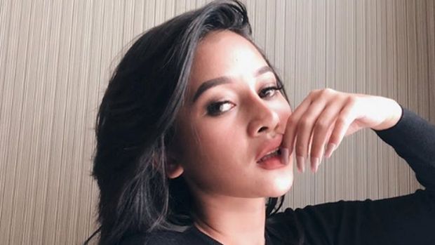 Mutia Ayu, istri Glenn Fredly