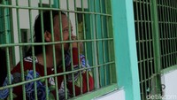 Metode terapi yang diberikan memang membutuhkan proses sehingga pasien yang baru datang harus ditempatkan berbeda tergantung tingkat gangguannya.