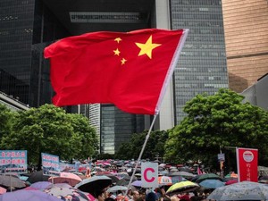 Perang Dagang Tak Kunjung Usai, Ekonomi China Kian Memburuk