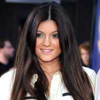 Inilah penampilan Kylie Jenner di tahun 2011. Kala itu usianya masih 14 tahun. Penampilan Kylie masih terlihat imut, meski sudah terlihat ketertarikannya dengan makeup.  Foto: Instagram