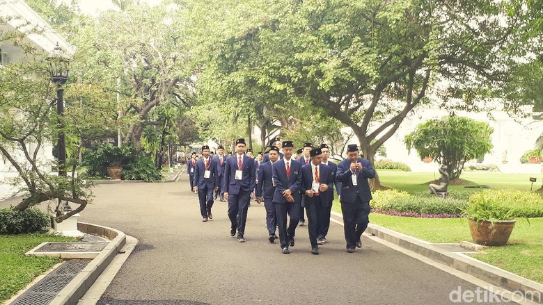 Hendak Tanding di Rusia, Delegasi World Skills Bertemu Jokowi di Istana Hendak Tanding di Rusia, Delegasi World Skills Bertemu Jokowi di Istana