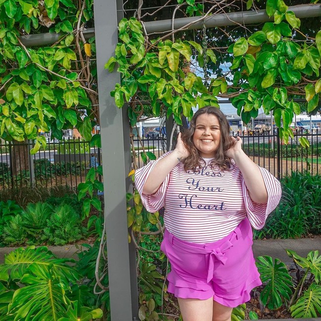 Pemilik akun Instagram yang mempunyai 104 ribu lebih pengikut ini berjuang melawan gangguan makan di masa lalu, menerima ratusan komentar dari para kritikus yang kejam dan mengerikan. Danielle bahkan menerima ancaman kematian dan pemerkosaan. Foto: dok. Instagram @iamdaniadriana