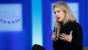 Elizabeth Holmes mendirikan startup kesehatan Theranos pada tahun 2003. Saat itu ia masih berusia 19 tahun dan sedang menempuh pendidikan di Stanford University. Foto: Getty Images