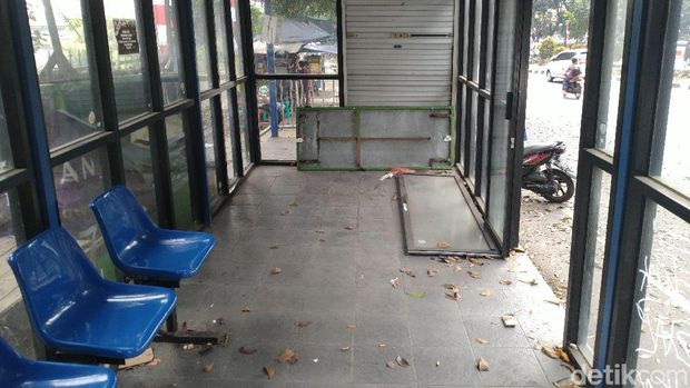 Banyak Selter Transpakuan Bogor Terbengkalai, Kondisinya Memprihatinkan
