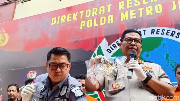 Polda Metro Jaya menggelar rilis penangkapan Umar Kei terkait kasus sabu, Kamis (15/8/2019)