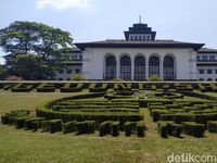 7 Oleh-oleh Khas Bandung Yang Wajib Dibawa Pulang