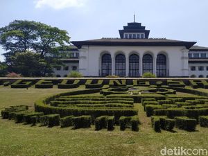 Tahun 2020, Kamu Bisa Wisata di Dalam Gedung Sate