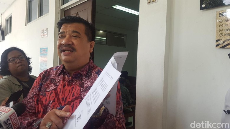 Pengacara Wiranto Anggap Gugatan Kivlan Zen soal Pam Swakarsa Janggal Pengacara Wiranto Anggap Gugatan Kivlan Zen soal Pam Swakarsa Janggal