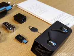 Unboxing Samsung Galaxy Note 10+