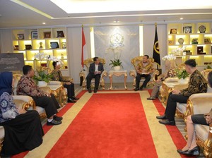 Ketua DPR Berharap Parlemen Remaja Bikin Milenial Melek Politik