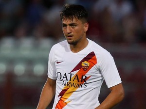 Cengiz Under Perpanjang Kontrak di Roma sampai 2023