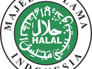 Kemenag Bali Mulai Data Produk Makanan-Kosmetik untuk Sertifikasi Halal