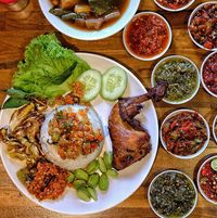 Huaah! Berasal Dari Peru, Kini Cabai Jadi Bumbu Makanan Kekinian Super Pedas