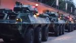 Penampakan Kendaraan Militer China di Dekat Perbatasan Hong Kong