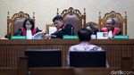 Kenneth Sutardja Mengusap Air Mata Usai Divonis Penjara
