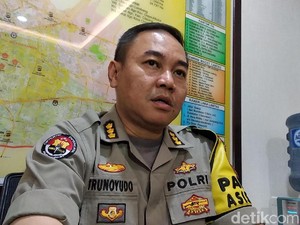 Polisi Buru Penyebar Hoaks Mahasiswa Tewas Saat Demo Ricuh di Bandung
