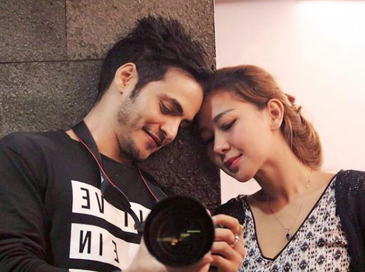 Melihat Kemesraan Ravi Bhatia si Bintang Jodha Akbar dan Istri