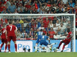 Liverpool menyamakan kedudukan menjadi 1-1 pada menit ke-48. Gol tersebut dicetak oleh Sadio Mane. Reuters/Murad Sezer.