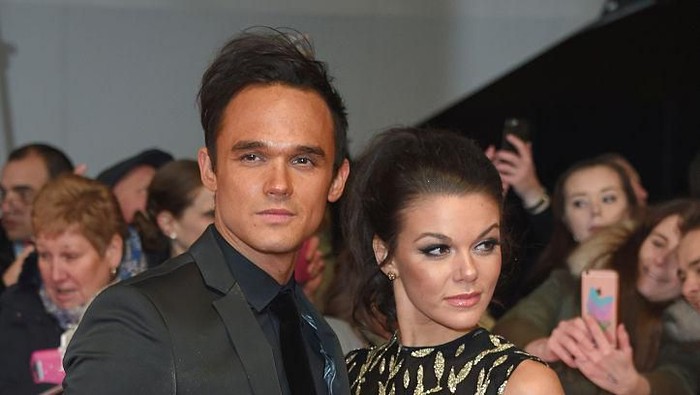 Gareth Gates dan Faye Brookes. Foto: Getty Images Gareth Gates dan Faye Brookes. Foto: Getty Images